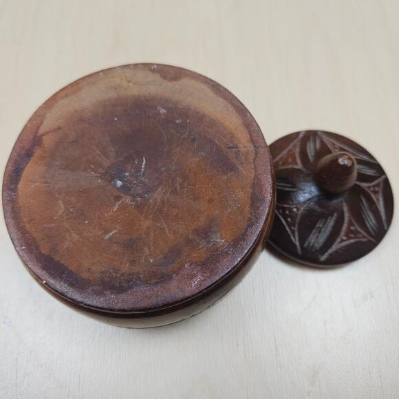 Vtg Carved Wood Trinket Handmade / Crafted Jewelry Box Storage Flower Design - Picture 8 of 8